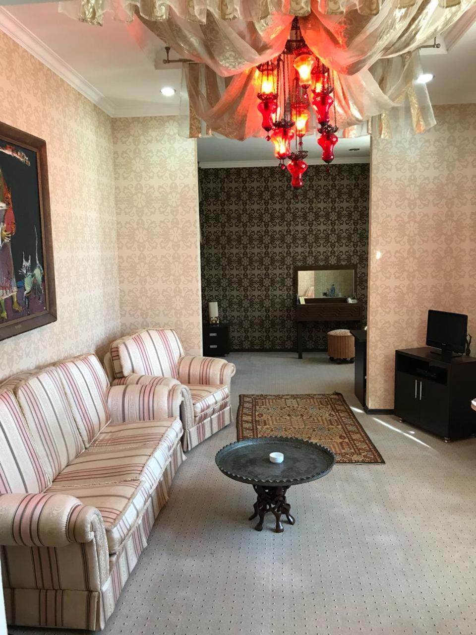 Villa Petrolea Hotel Баку Екстер'єр фото